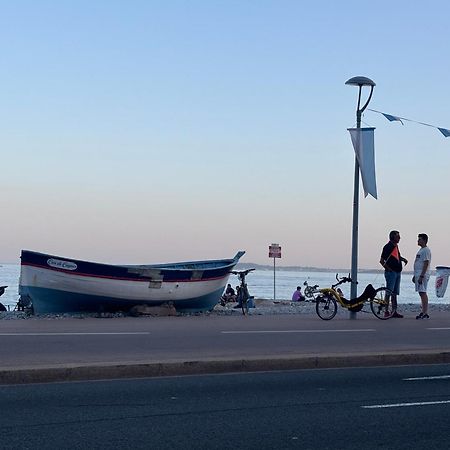Front De Mer,Plage, Piscine, Parking 滨海卡涅 外观 照片